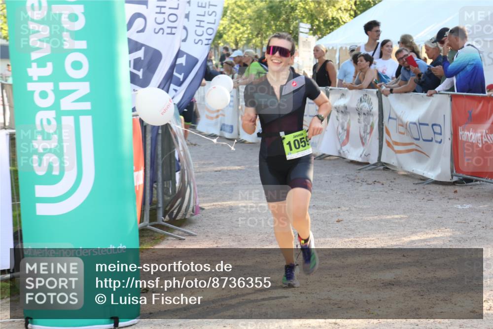07.09.2025 - 19. Norderstedt Triathlon Luisa Fischer http://msf.ph/oto/8736355 07.09.2025 16:41:12 Ziel 407, 1059, 1090 meine-sportfotos.de