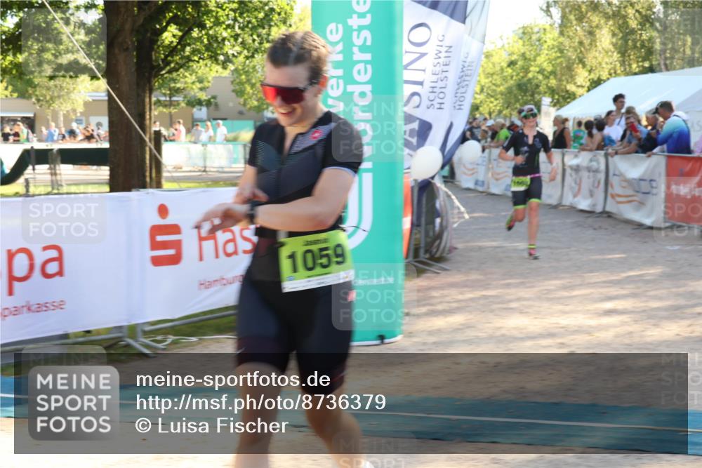 07.09.2025 - 19. Norderstedt Triathlon Luisa Fischer http://msf.ph/oto/8736379 07.09.2025 16:41:14 Ziel 1059, 1090 meine-sportfotos.de