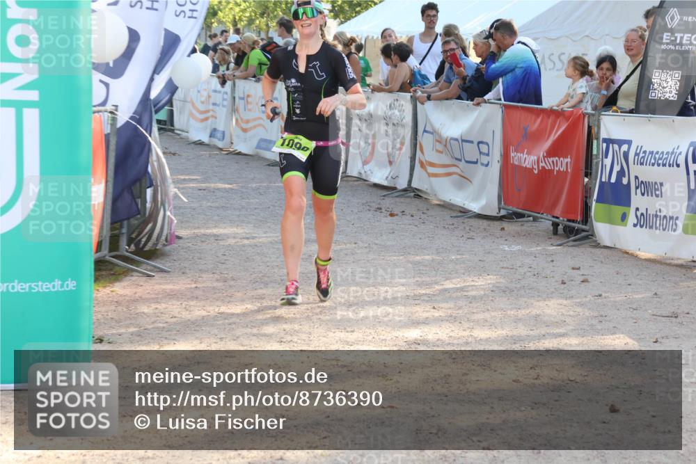 07.09.2025 - 19. Norderstedt Triathlon Luisa Fischer http://msf.ph/oto/8736390 07.09.2025 16:41:15 Ziel 1059, 1090 meine-sportfotos.de