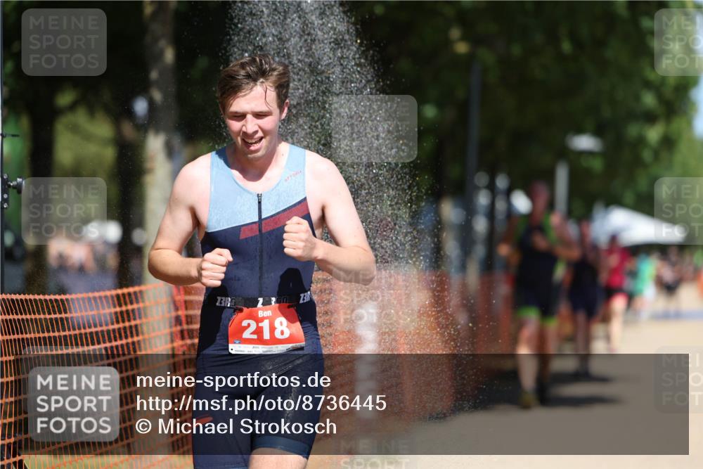 07.09.2025 - 19. Norderstedt Triathlon Michael Strokosch http://msf.ph/oto/8736445 07.09.2025 13:03:52 Laufen 216, 218, 725, 1385 meine-sportfotos.de
