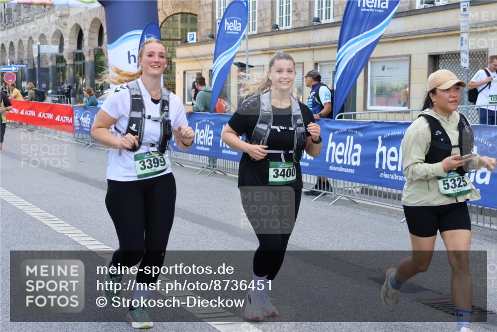07.09.2025 - BARMER Alsterlauf Strokosch-Dieckow http://msf.ph/oto/8736451 07.09.2025 10:19:42 Ziel 2525, 2980, 3595, 3619, 4145, 5256, 6044 meine-sportfotos.de