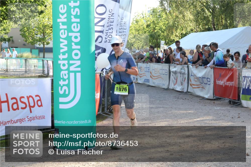 07.09.2025 - 19. Norderstedt Triathlon Luisa Fischer http://msf.ph/oto/8736453 07.09.2025 16:41:30 Ziel 1076, 1592 meine-sportfotos.de