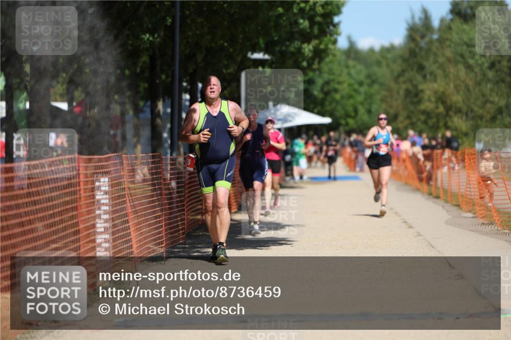 07.09.2025 - 19. Norderstedt Triathlon Michael Strokosch http://msf.ph/oto/8736459 07.09.2025 13:03:53 Laufen 216, 218, 725, 1339, 1385 meine-sportfotos.de
