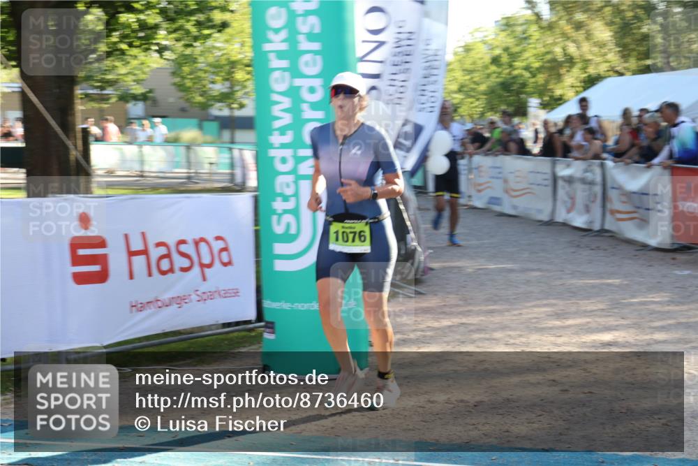 07.09.2025 - 19. Norderstedt Triathlon Luisa Fischer http://msf.ph/oto/8736460 07.09.2025 16:41:31 Ziel 1076, 1592 meine-sportfotos.de