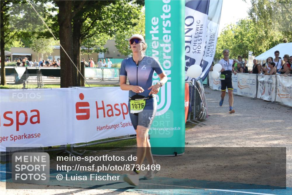 07.09.2025 - 19. Norderstedt Triathlon Luisa Fischer http://msf.ph/oto/8736469 07.09.2025 16:41:32 Ziel 1076, 1592 meine-sportfotos.de