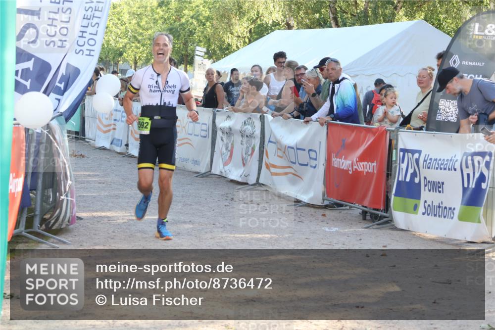 07.09.2025 - 19. Norderstedt Triathlon Luisa Fischer http://msf.ph/oto/8736472 07.09.2025 16:41:32 Ziel 1076, 1592 meine-sportfotos.de