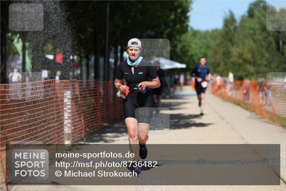 07.09.2025 - 19. Norderstedt Triathlon Michael Strokosch http://msf.ph/oto/8736482 07.09.2025 13:40:58 Laufen 183, 230, 1299 meine-sportfotos.de