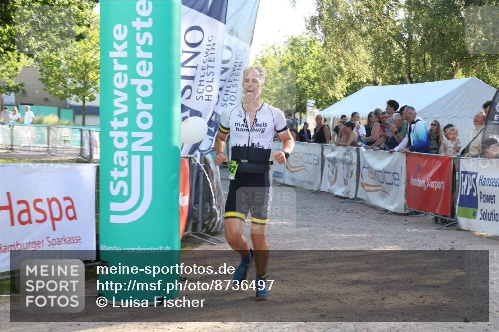 07.09.2025 - 19. Norderstedt Triathlon Luisa Fischer http://msf.ph/oto/8736497 07.09.2025 16:41:34 Ziel 1076, 1592 meine-sportfotos.de