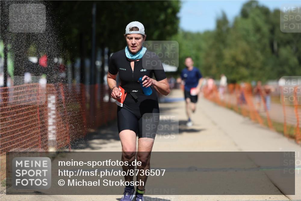 07.09.2025 - 19. Norderstedt Triathlon Michael Strokosch http://msf.ph/oto/8736507 07.09.2025 13:41:00 Laufen 183, 230, 1299 meine-sportfotos.de