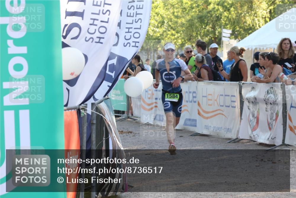07.09.2025 - 19. Norderstedt Triathlon Luisa Fischer http://msf.ph/oto/8736517 07.09.2025 16:41:46 Ziel 1584 meine-sportfotos.de