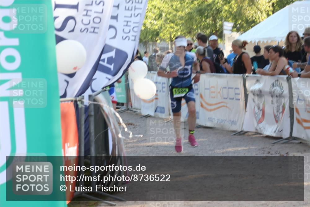 07.09.2025 - 19. Norderstedt Triathlon Luisa Fischer http://msf.ph/oto/8736522 07.09.2025 16:41:46 Ziel 1584 meine-sportfotos.de