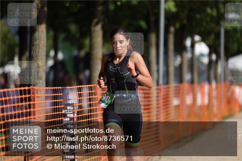 07.09.2025 - 19. Norderstedt Triathlon Michael Strokosch http://msf.ph/oto/8736571 07.09.2025 10:52:38 Laufen 690 meine-sportfotos.de
