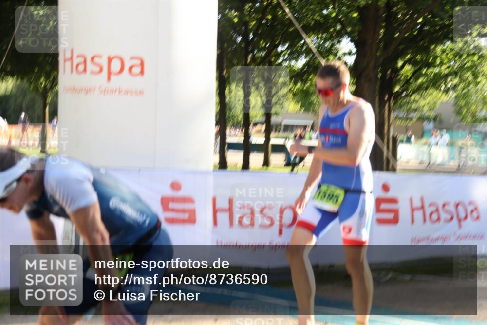 07.09.2025 - 19. Norderstedt Triathlon Luisa Fischer http://msf.ph/oto/8736590 07.09.2025 16:41:52 Ziel 1584, 1595 meine-sportfotos.de