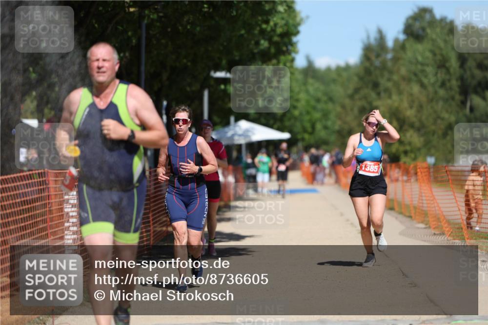 07.09.2025 - 19. Norderstedt Triathlon Michael Strokosch http://msf.ph/oto/8736605 07.09.2025 13:03:57 Laufen 216, 725, 1339, 1385 meine-sportfotos.de