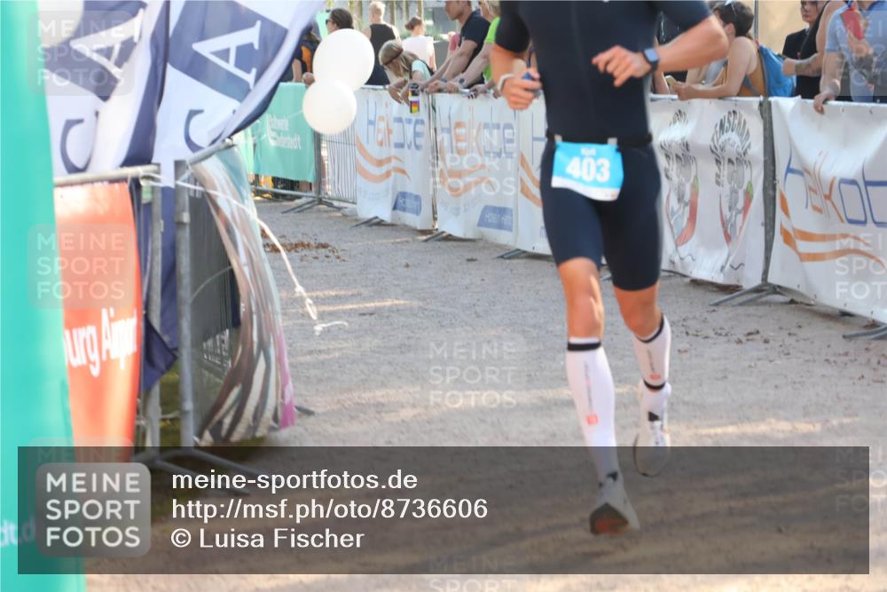 07.09.2025 - 19. Norderstedt Triathlon Luisa Fischer http://msf.ph/oto/8736606 07.09.2025 16:42:03 Ziel 403 meine-sportfotos.de