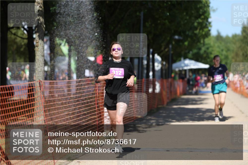07.09.2025 - 19. Norderstedt Triathlon Michael Strokosch http://msf.ph/oto/8736617 07.09.2025 13:41:27 Laufen 312, 356, 1261 meine-sportfotos.de