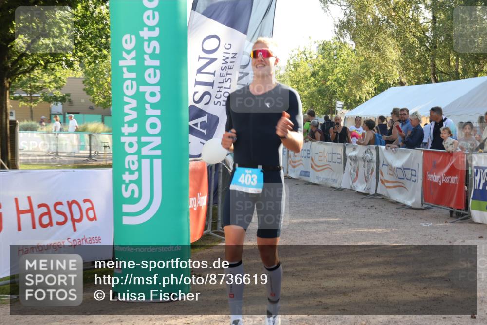 07.09.2025 - 19. Norderstedt Triathlon Luisa Fischer http://msf.ph/oto/8736619 07.09.2025 16:42:04 Ziel 403 meine-sportfotos.de