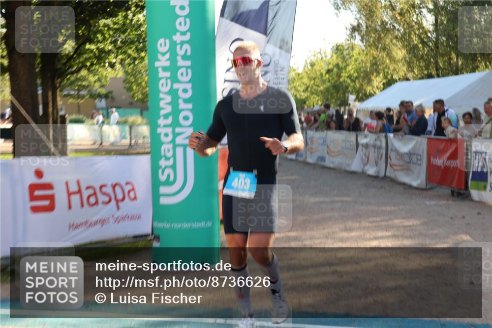 07.09.2025 - 19. Norderstedt Triathlon Luisa Fischer http://msf.ph/oto/8736626 07.09.2025 16:42:05 Ziel 403, 1100 meine-sportfotos.de