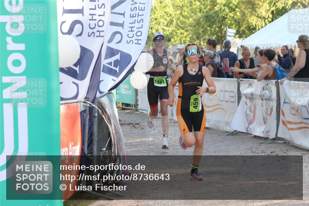 07.09.2025 - 19. Norderstedt Triathlon Luisa Fischer http://msf.ph/oto/8736643 07.09.2025 16:42:13 Ziel 459, 1100, 1561 meine-sportfotos.de