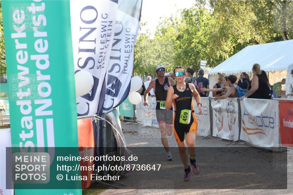 07.09.2025 - 19. Norderstedt Triathlon Luisa Fischer http://msf.ph/oto/8736647 07.09.2025 16:42:13 Ziel 459, 1100, 1561 meine-sportfotos.de