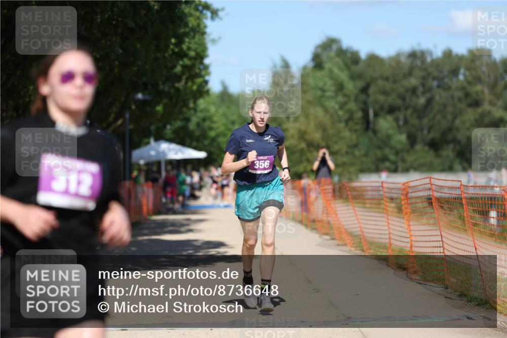 07.09.2025 - 19. Norderstedt Triathlon Michael Strokosch http://msf.ph/oto/8736648 07.09.2025 13:41:30 Laufen 312, 356, 1261 meine-sportfotos.de