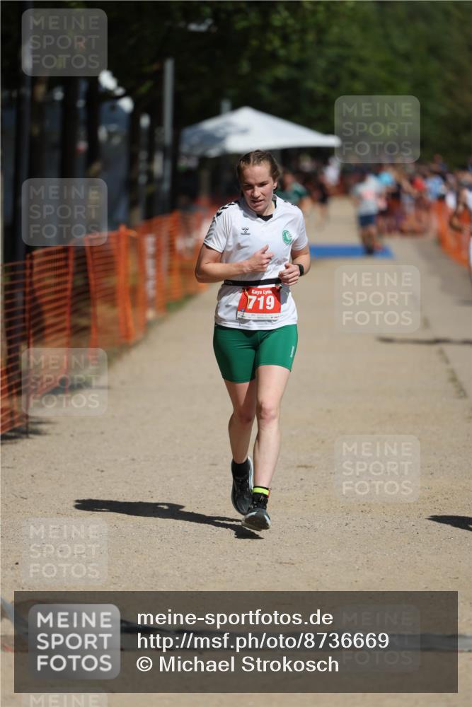 07.09.2025 - 19. Norderstedt Triathlon Michael Strokosch http://msf.ph/oto/8736669 07.09.2025 12:24:18 Laufen 151, 697, 719, 849 meine-sportfotos.de