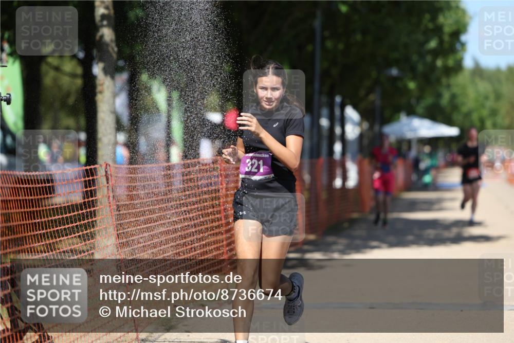 07.09.2025 - 19. Norderstedt Triathlon Michael Strokosch http://msf.ph/oto/8736674 07.09.2025 13:41:49 Laufen 242, 321, 842 meine-sportfotos.de