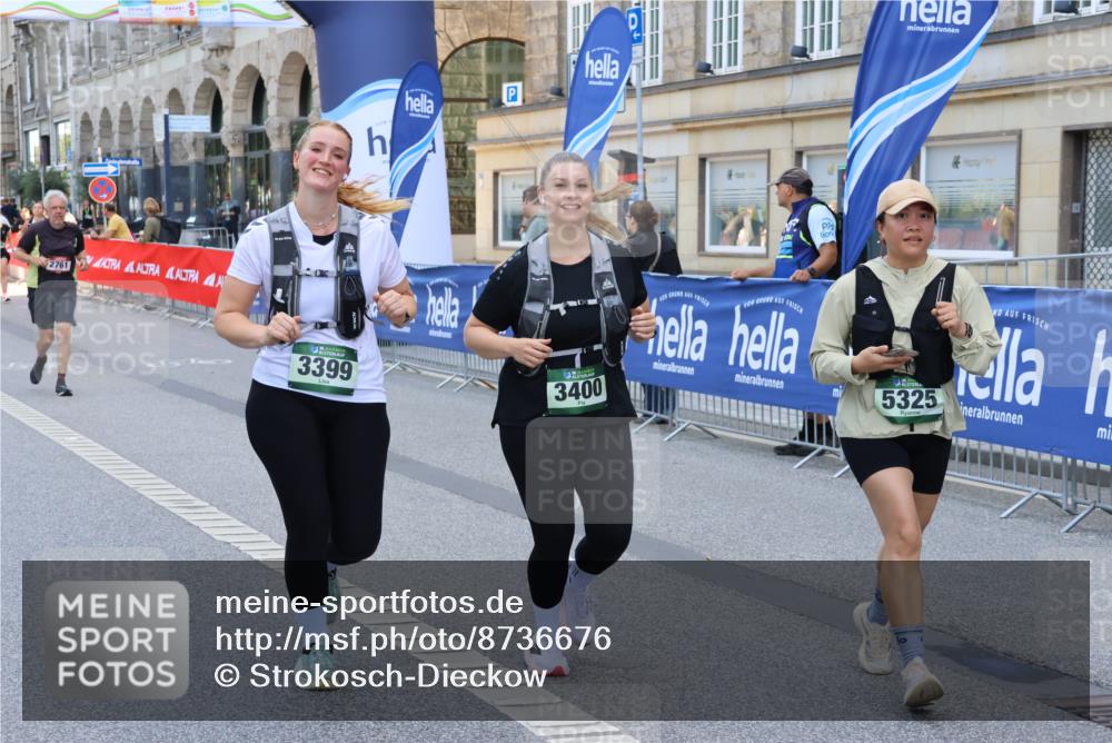 07.09.2025 - BARMER Alsterlauf Strokosch-Dieckow http://msf.ph/oto/8736676 07.09.2025 10:19:41 Ziel 2525, 2980, 3595, 3619, 4145, 5256, 6044 meine-sportfotos.de