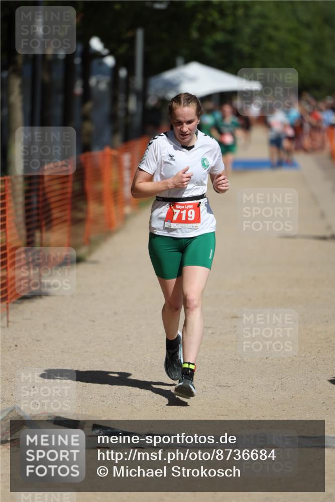 07.09.2025 - 19. Norderstedt Triathlon Michael Strokosch http://msf.ph/oto/8736684 07.09.2025 12:24:18 Laufen 151, 697, 719, 849 meine-sportfotos.de