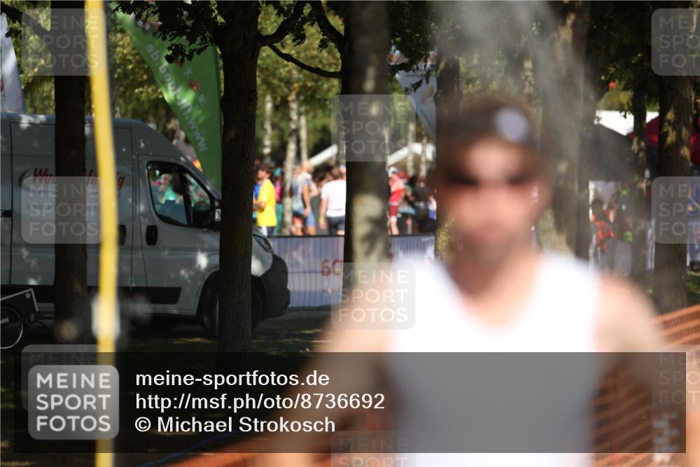 07.09.2025 - 19. Norderstedt Triathlon Michael Strokosch http://msf.ph/oto/8736692 07.09.2025 12:24:25 Laufen 697, 720 meine-sportfotos.de