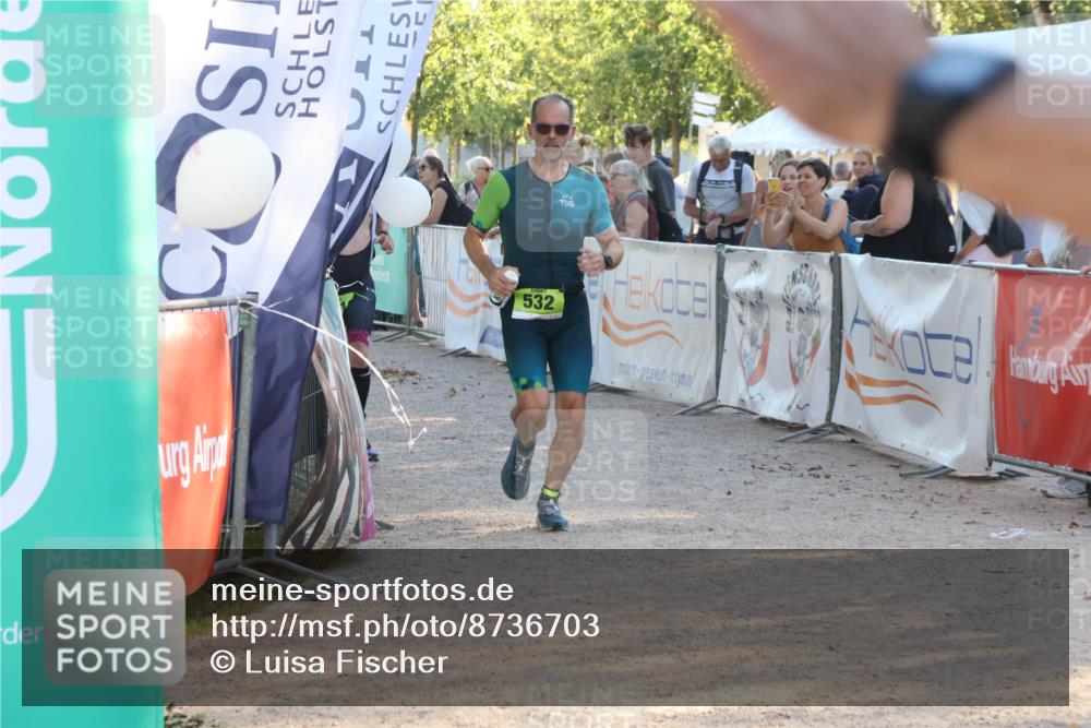 07.09.2025 - 19. Norderstedt Triathlon Luisa Fischer http://msf.ph/oto/8736703 07.09.2025 16:42:25 Ziel 532, 1612 meine-sportfotos.de