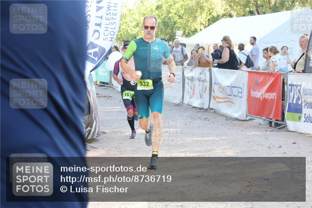07.09.2025 - 19. Norderstedt Triathlon Luisa Fischer http://msf.ph/oto/8736719 07.09.2025 16:42:26 Ziel 532, 1612 meine-sportfotos.de