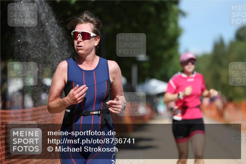 07.09.2025 - 19. Norderstedt Triathlon Michael Strokosch http://msf.ph/oto/8736741 07.09.2025 13:04:01 Laufen 216, 725, 1339, 1385 meine-sportfotos.de