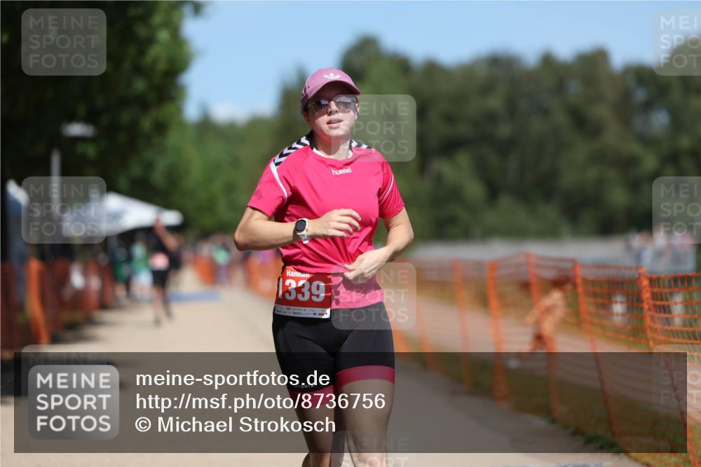 07.09.2025 - 19. Norderstedt Triathlon Michael Strokosch http://msf.ph/oto/8736756 07.09.2025 13:04:02 Laufen 216, 1339, 1385 meine-sportfotos.de