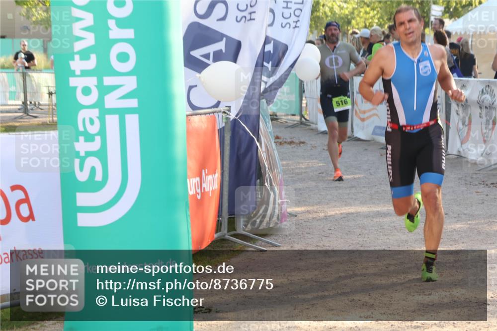 07.09.2025 - 19. Norderstedt Triathlon Luisa Fischer http://msf.ph/oto/8736775 07.09.2025 16:42:52 Ziel 1050, 1603 meine-sportfotos.de