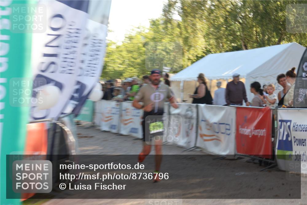 07.09.2025 - 19. Norderstedt Triathlon Luisa Fischer http://msf.ph/oto/8736796 07.09.2025 16:42:54 Ziel 516, 1050, 1603 meine-sportfotos.de