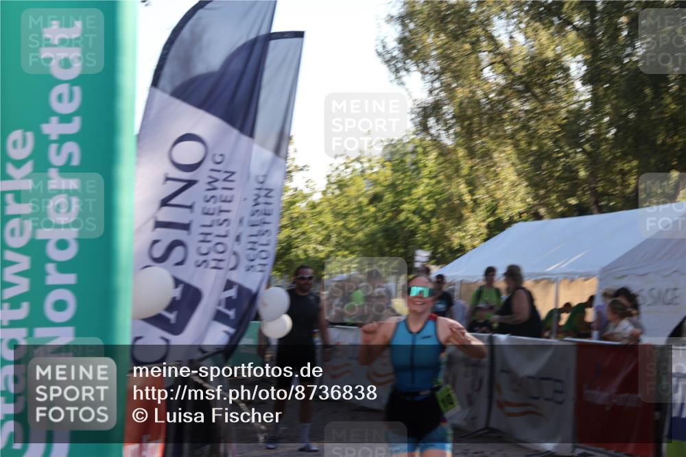 07.09.2025 - 19. Norderstedt Triathlon Luisa Fischer http://msf.ph/oto/8736838 07.09.2025 16:43:01 Ziel 516, 1075, 1603 meine-sportfotos.de