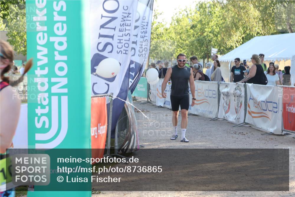 07.09.2025 - 19. Norderstedt Triathlon Luisa Fischer http://msf.ph/oto/8736865 07.09.2025 16:43:03 Ziel 516, 1075 meine-sportfotos.de