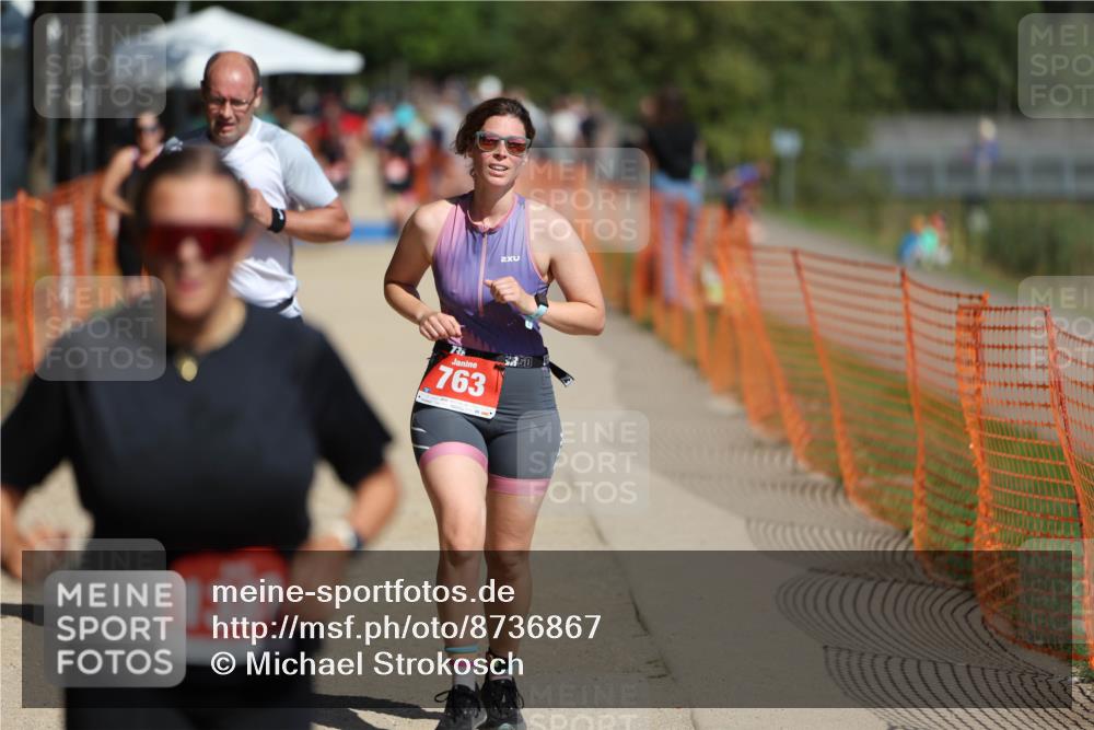 07.09.2025 - 19. Norderstedt Triathlon Michael Strokosch http://msf.ph/oto/8736867 07.09.2025 12:25:01 Laufen 763, 861, 1387 meine-sportfotos.de