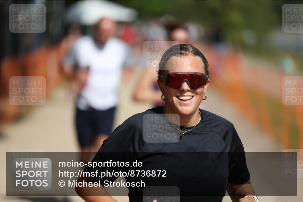 07.09.2025 - 19. Norderstedt Triathlon Michael Strokosch http://msf.ph/oto/8736872 07.09.2025 12:25:03 Laufen 763, 861, 1387 meine-sportfotos.de