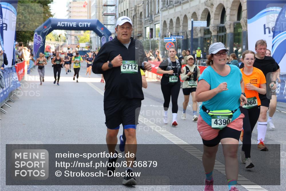 07.09.2025 - BARMER Alsterlauf Strokosch-Dieckow http://msf.ph/oto/8736879 07.09.2025 10:19:37 Ziel 2525, 2980, 3595, 3619, 4145, 5138, 5256, 6044 meine-sportfotos.de