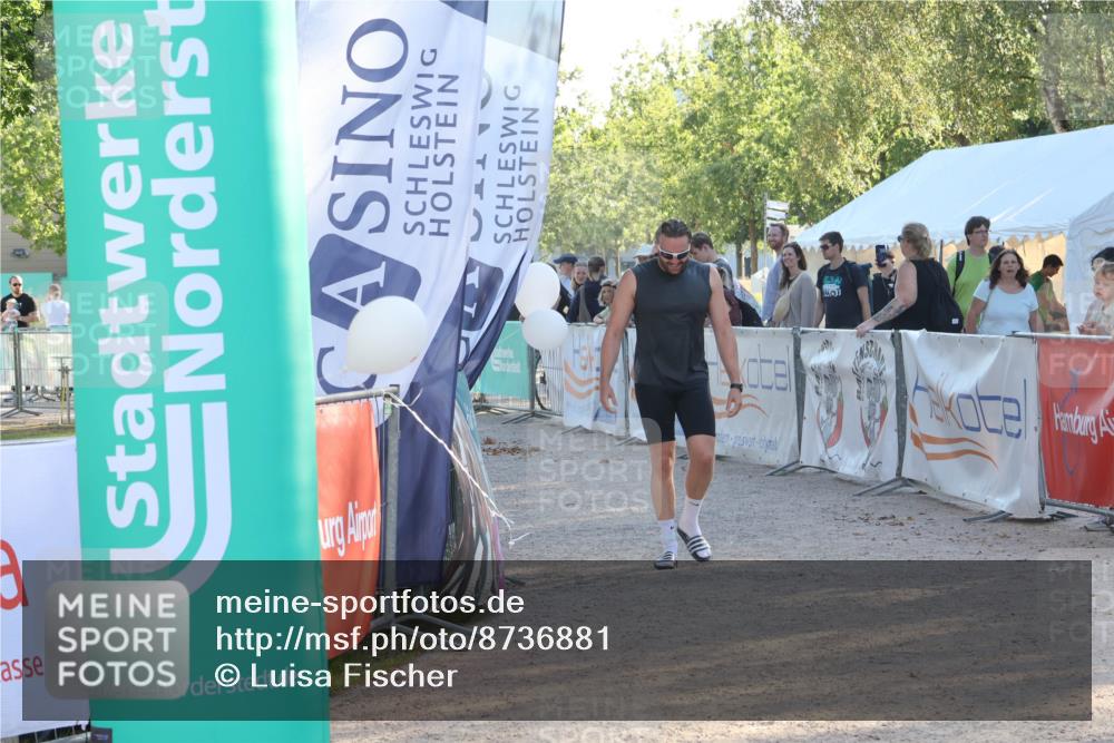 07.09.2025 - 19. Norderstedt Triathlon Luisa Fischer http://msf.ph/oto/8736881 07.09.2025 16:43:04 Ziel 516, 1075 meine-sportfotos.de