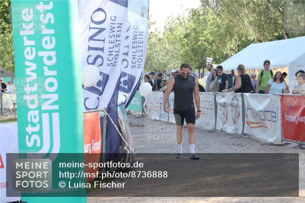 07.09.2025 - 19. Norderstedt Triathlon Luisa Fischer http://msf.ph/oto/8736888 07.09.2025 16:43:04 Ziel 516, 1075 meine-sportfotos.de
