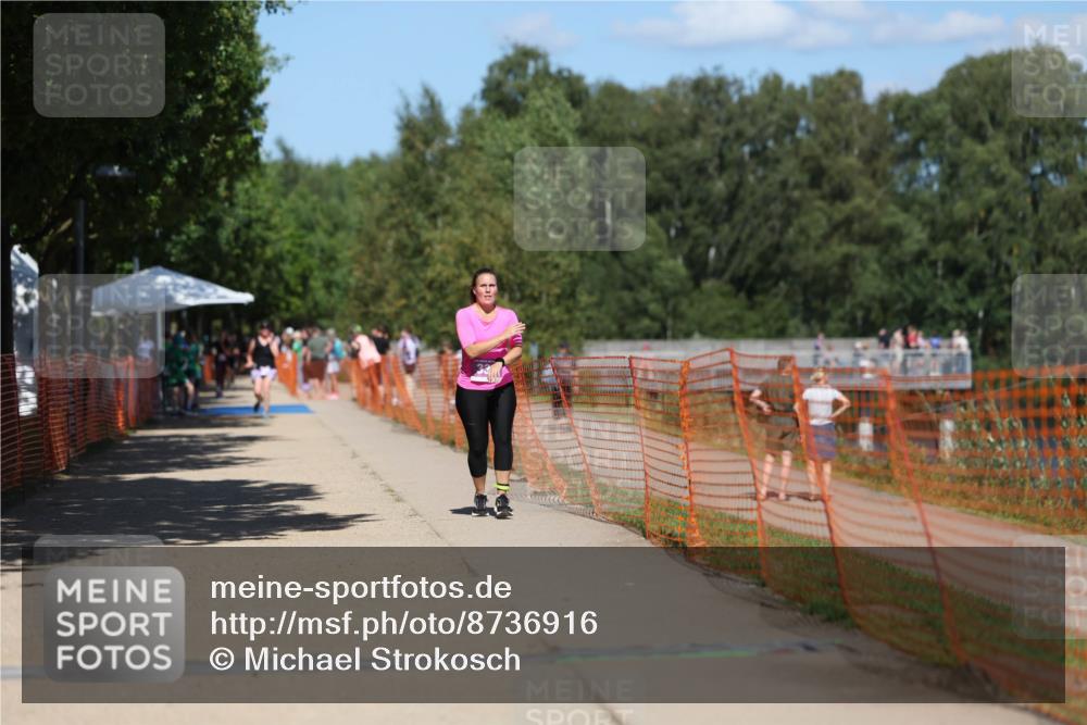 07.09.2025 - 19. Norderstedt Triathlon Michael Strokosch http://msf.ph/oto/8736916 07.09.2025 13:42:40 Laufen 241, 336, 790 meine-sportfotos.de