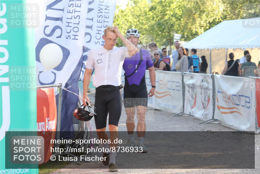 07.09.2025 - 19. Norderstedt Triathlon Luisa Fischer http://msf.ph/oto/8736933 07.09.2025 16:43:14 Ziel 1049, 1544 meine-sportfotos.de