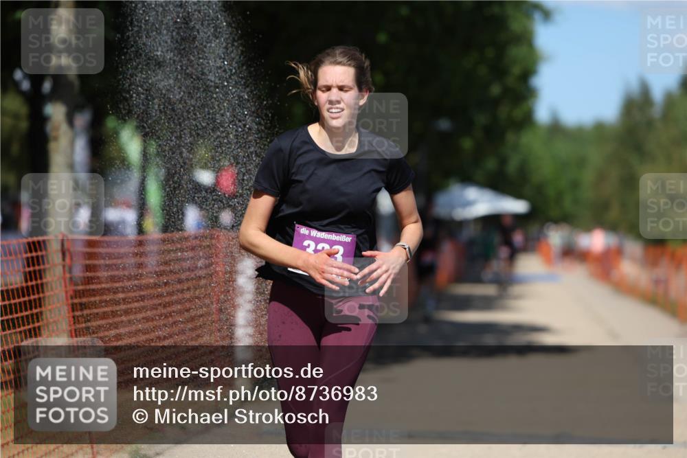 07.09.2025 - 19. Norderstedt Triathlon Michael Strokosch http://msf.ph/oto/8736983 07.09.2025 13:43:05 Laufen 142, 323, 339 meine-sportfotos.de