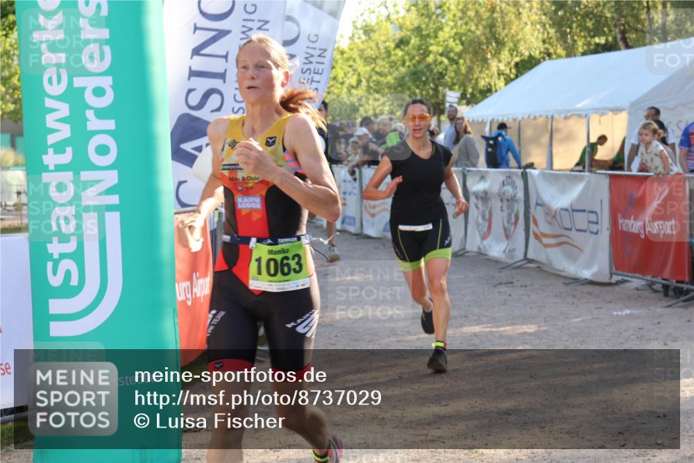 07.09.2025 - 19. Norderstedt Triathlon Luisa Fischer http://msf.ph/oto/8737029 07.09.2025 16:43:26 Ziel 430, 1063, 1422, 1545, 1546, 1586, 1606 meine-sportfotos.de