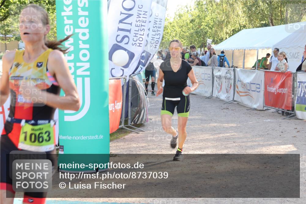 07.09.2025 - 19. Norderstedt Triathlon Luisa Fischer http://msf.ph/oto/8737039 07.09.2025 16:43:27 Ziel 430, 1063, 1422, 1545, 1549, 1586, 1606 meine-sportfotos.de