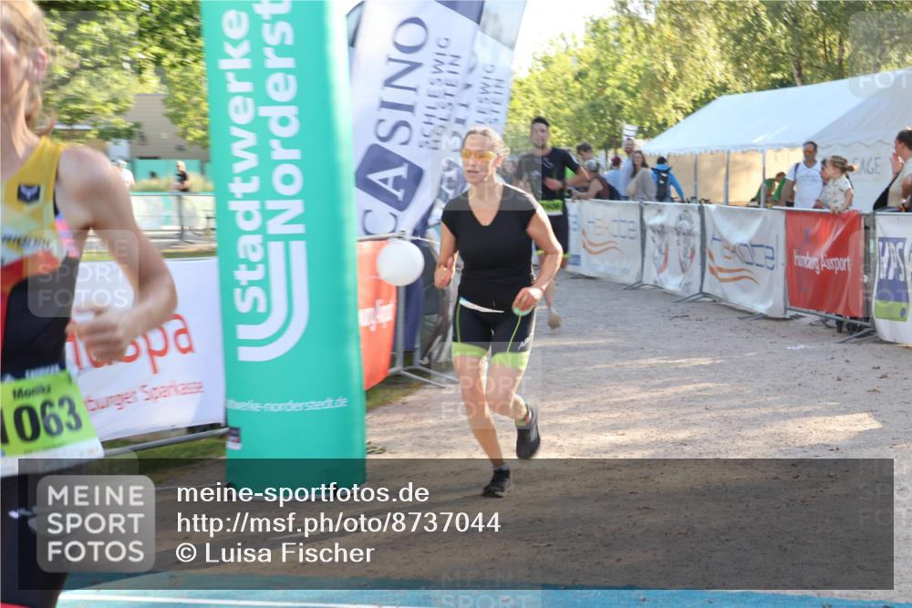 07.09.2025 - 19. Norderstedt Triathlon Luisa Fischer http://msf.ph/oto/8737044 07.09.2025 16:43:28 Ziel 430, 1063, 1422, 1549, 1586, 1606 meine-sportfotos.de