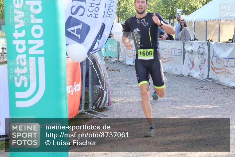 07.09.2025 - 19. Norderstedt Triathlon Luisa Fischer http://msf.ph/oto/8737061 07.09.2025 16:43:29 Ziel 430, 1063, 1422, 1549, 1586, 1606 meine-sportfotos.de
